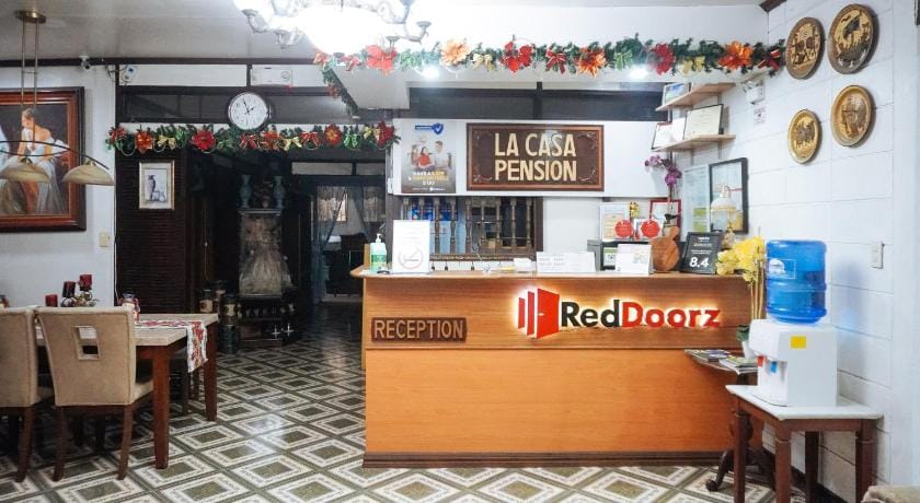 RedDoorz @ Tamarind Street Angeles City Hotel in Angeles