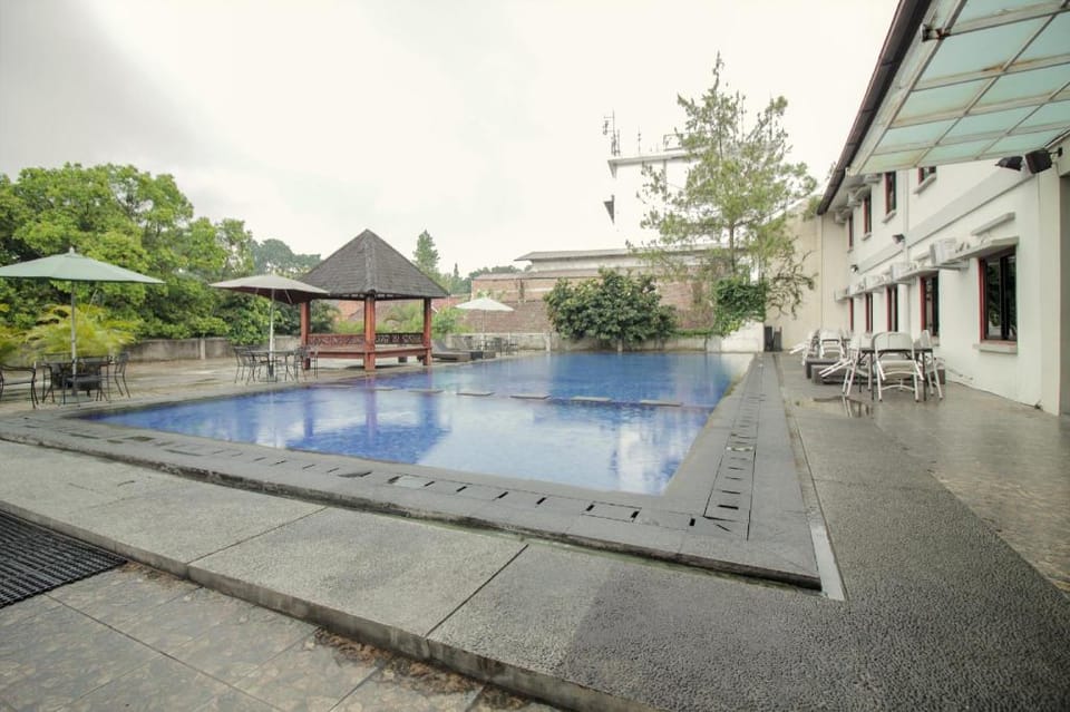 Dancenter Grha Ciumbuleuit Guest House Hotel in Bandung