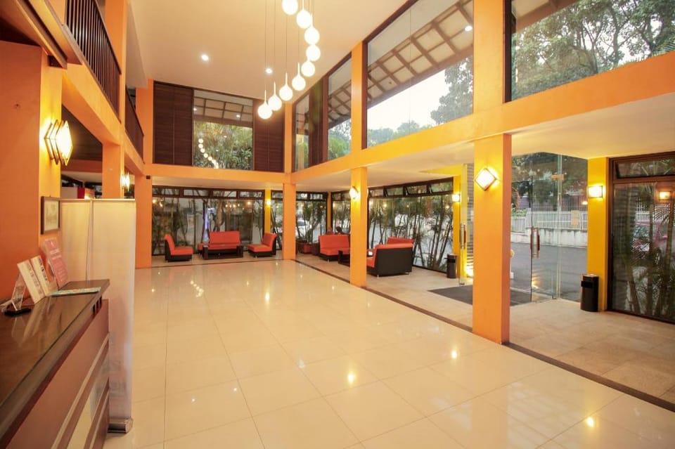 Dancenter Grha Ciumbuleuit Guest House Hotel in Bandung