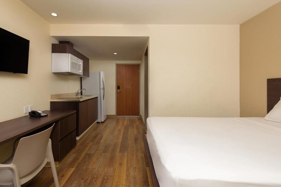 Extended Suites Queretaro Juriquilla Apartment hotel in Santiago de Queretaro
