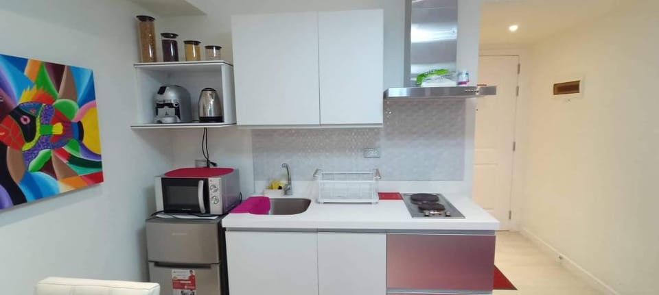 Beach inspired space in Metro Apartment in Paranaque