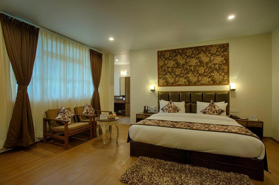 Voyage The Aryan Regency Hotel in India
