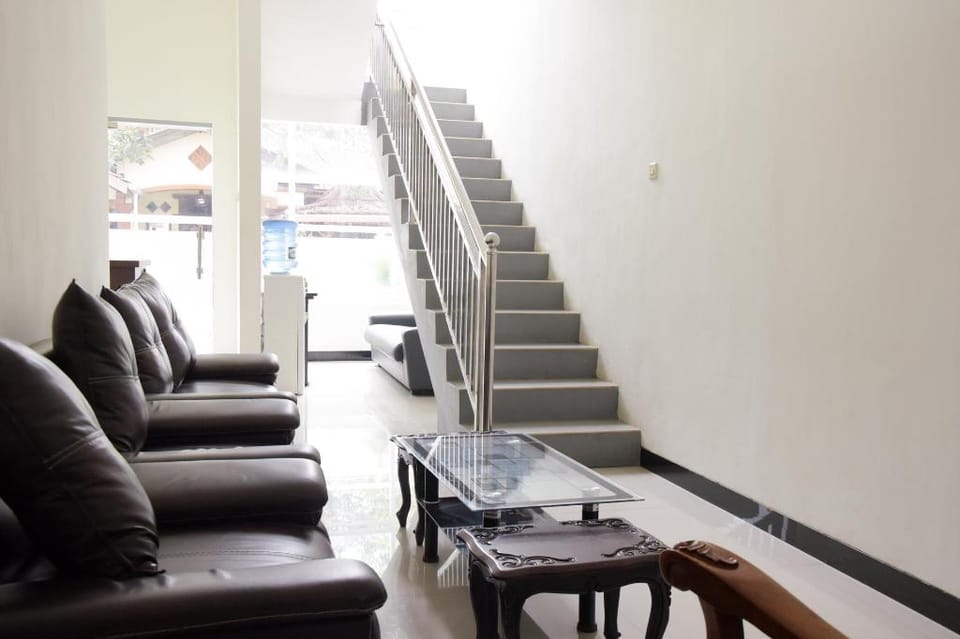RedDoorz near GOR Satria Purwokerto Bed and Breakfast in Indonesia