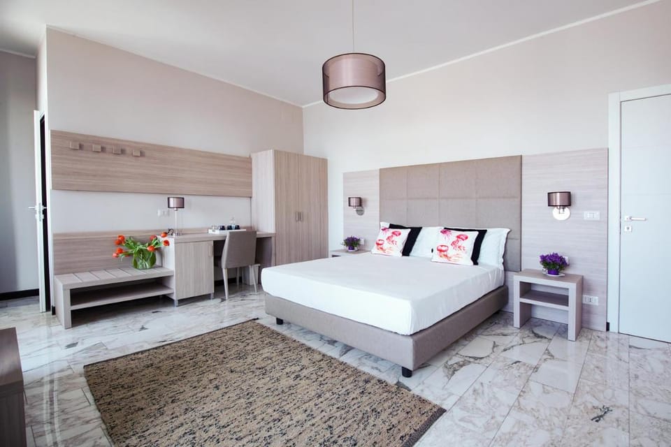 Bluripa Guest House Bed and Breakfast in Genoa