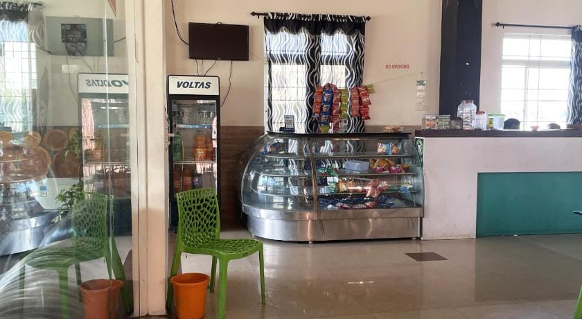 OYO 28369 Green Valley Residency Hotel in Karnataka