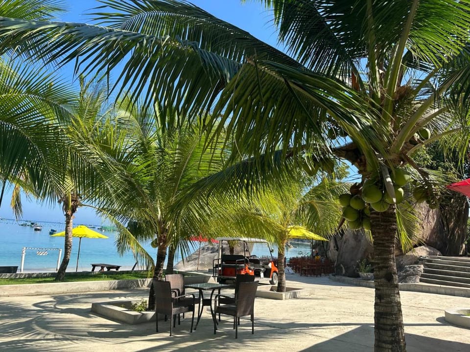 GEM ISLAND Campground/ 
RV Resort in Khanh Hoa Province