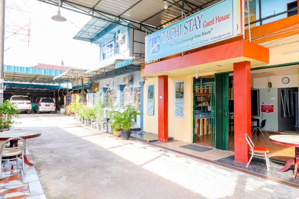 Tachi Stay Guesthouse Syariah Hotel in Teluk Sebong