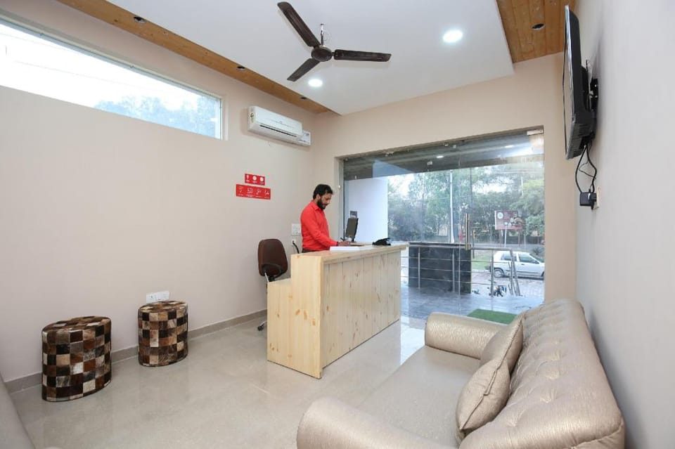 Hotel O Platina Hotel in Punjab, India