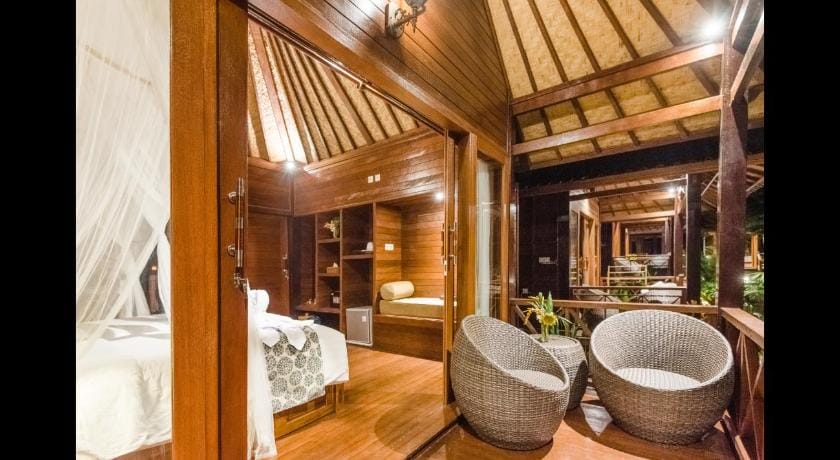 Mamamia Island Villa Hotel in Nusapenida