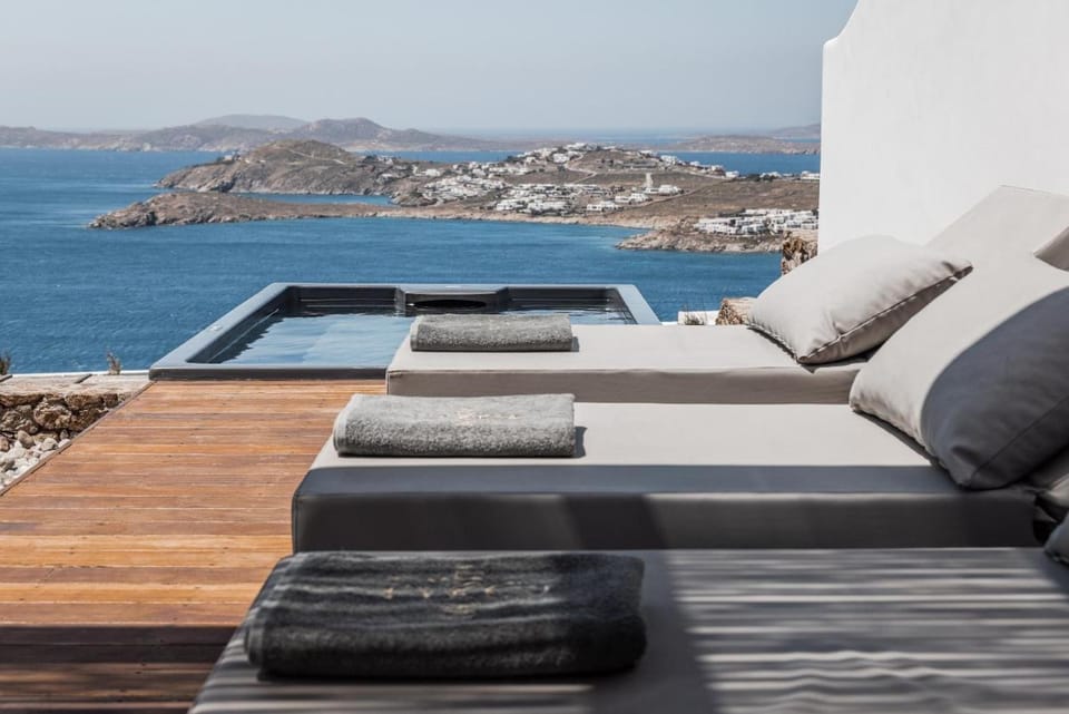Alissachni Mykonos Hotel in Mykonos, Mikonos 846 00, Greece