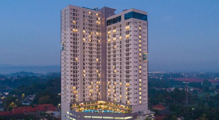 Ramada by Wyndham Serpong Hotel in West Java