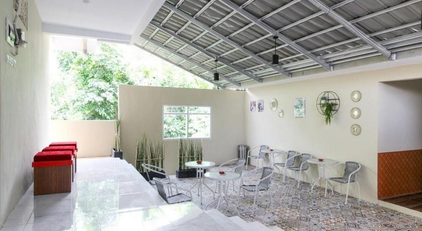 RedDoorz near Jogja Kembali Monument 3 Bed and Breakfast in Special Region of Yogyakarta