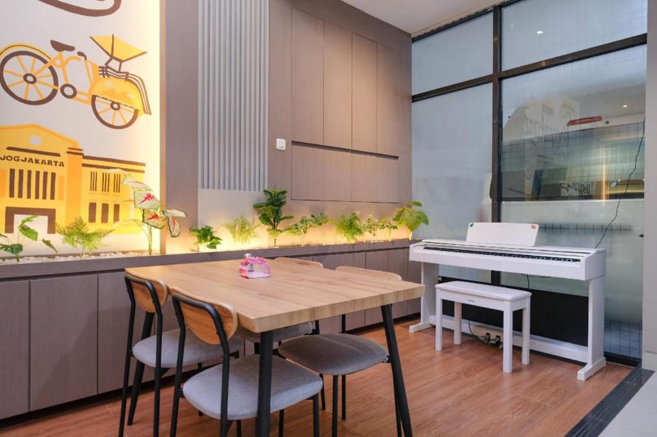 RedDoorz Syariah near Jogja City Mall 2 Bed and Breakfast in Special Region of Yogyakarta