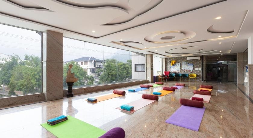 Indira Nikunj Rubystone Exotic Hotel in Uttarakhand