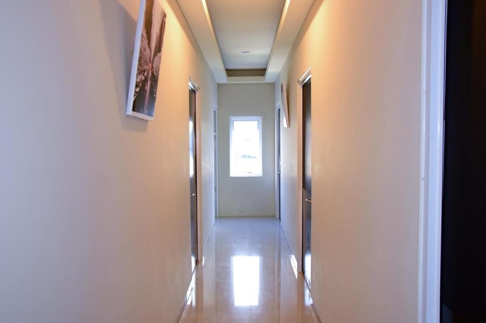 RedDoorz near Mangga Dua Square Hotel in Jakarta
