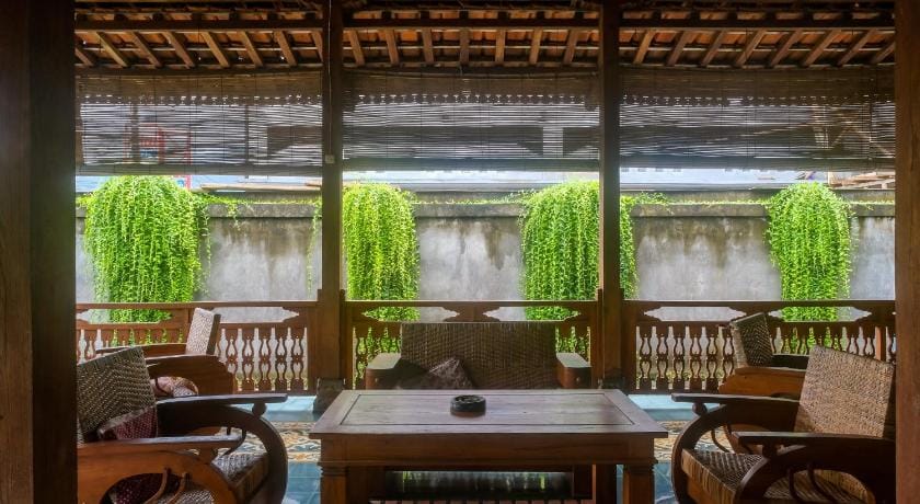 Joglo Manggisan Syariah Hotel in Special Region of Yogyakarta
