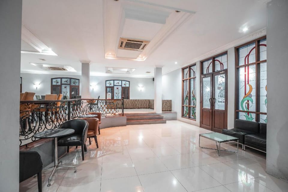 OYO 686 Hotel Bunga Karang Hotel in West Java