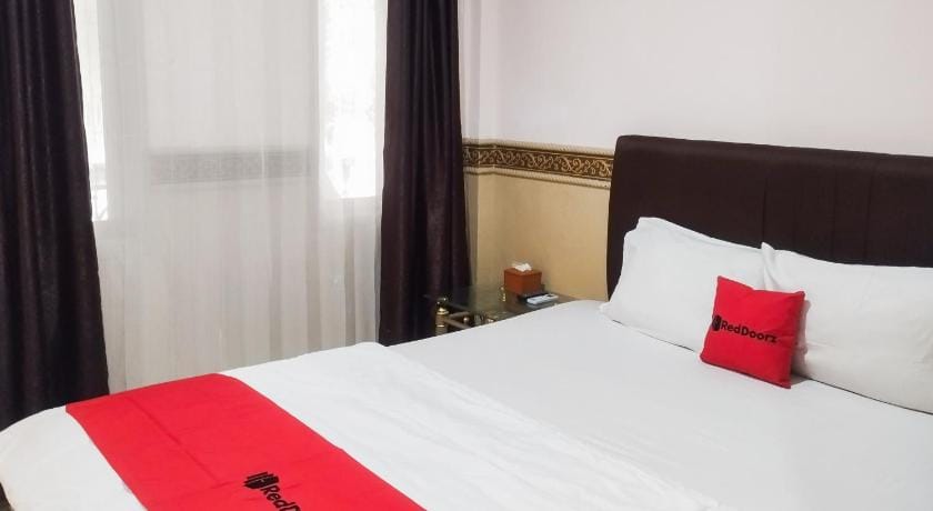 RedDoorz @ Tanjung Karang Lampung Bed and Breakfast in Indonesia