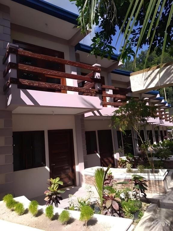Ferellee Beachfront Inn Inn in San Vicente
