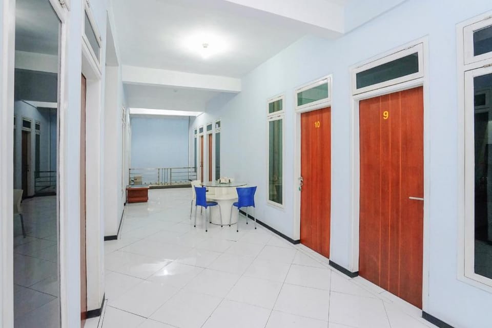 OYO 661 GALAXY HOMESTAY Hotel in Surabaya