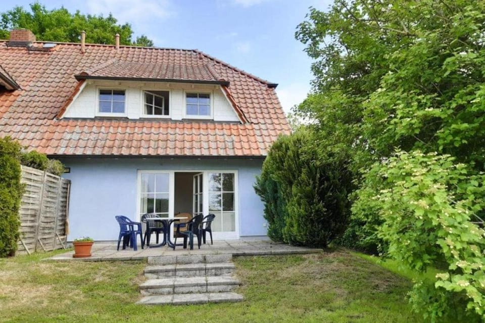 Ferienwohnungen Blaues Haus, Putbus Apartment in Mecklenburg-Vorpommern, Germany