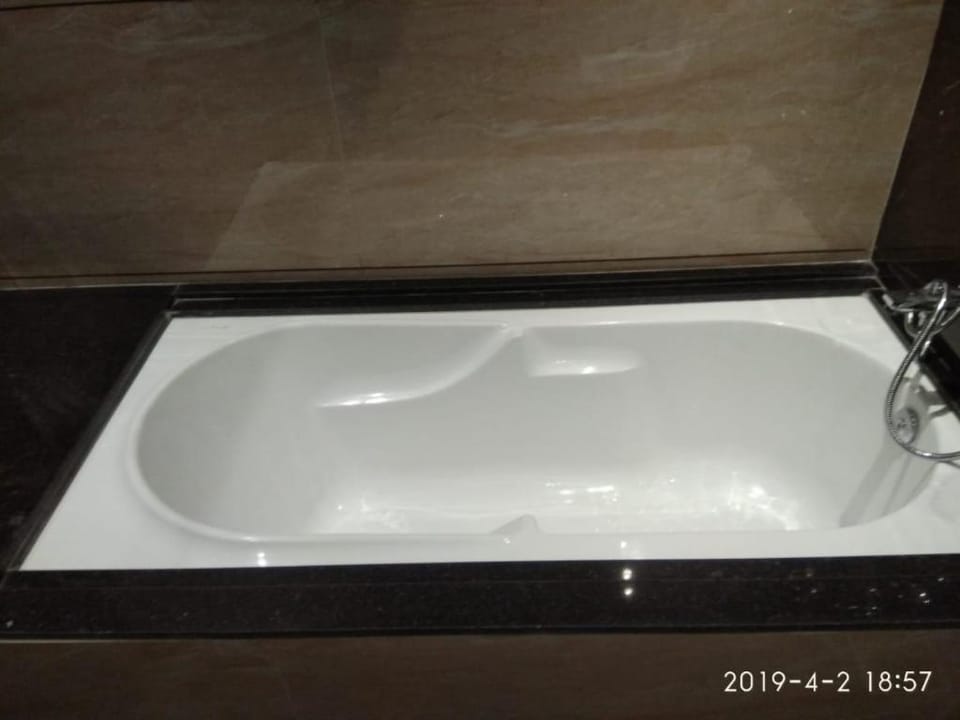 The Crown Business Hotel Hotel in Maharashtra