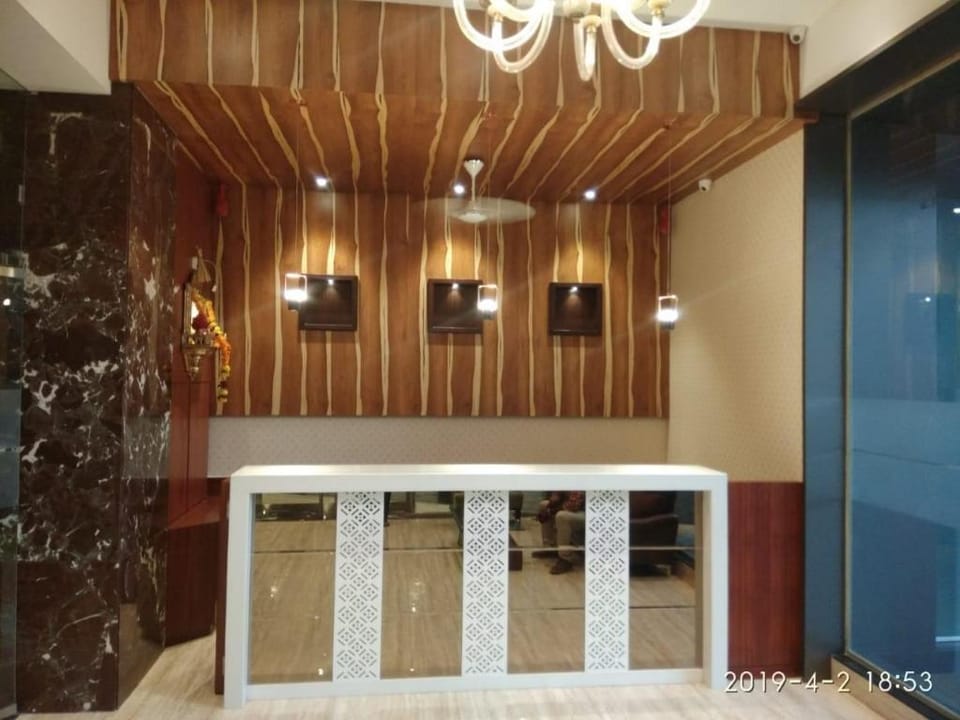 The Crown Business Hotel Hotel in Maharashtra