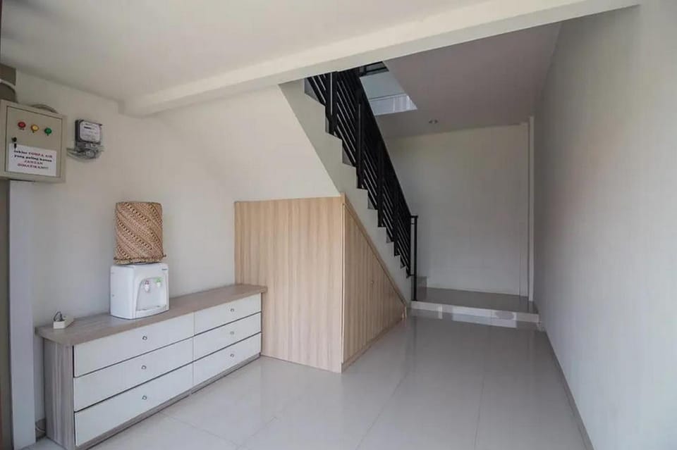 RedDoorz Syariah near Tugu Juang Jambi Hotel in Indonesia
