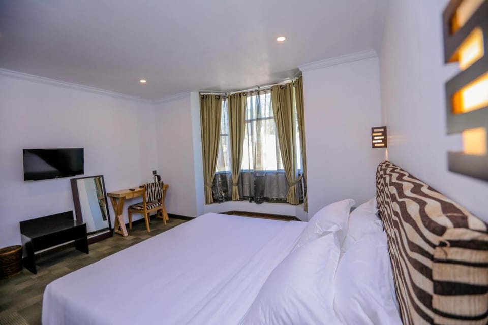 Huddle Hotel in Nuwara Eliya
