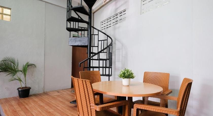 RedDoorz @ MM Guesthouse Yogyakarta Bed and Breakfast in Special Region of Yogyakarta