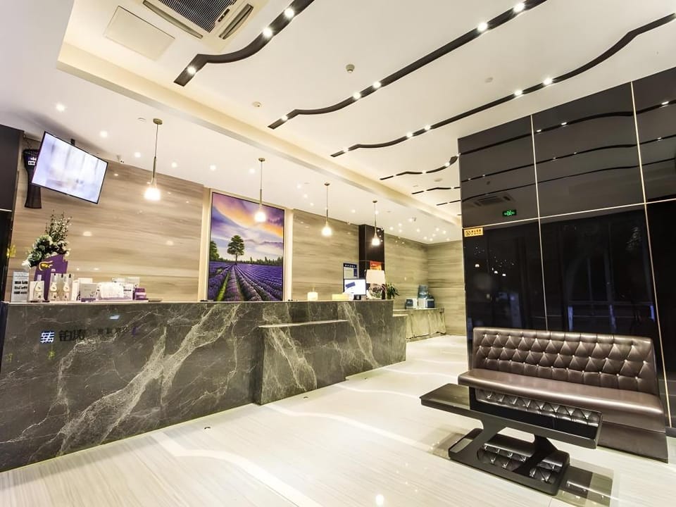 Lavande Hotel Suzhou Liu Garden Hanshan Temple Hotel in Suzhou