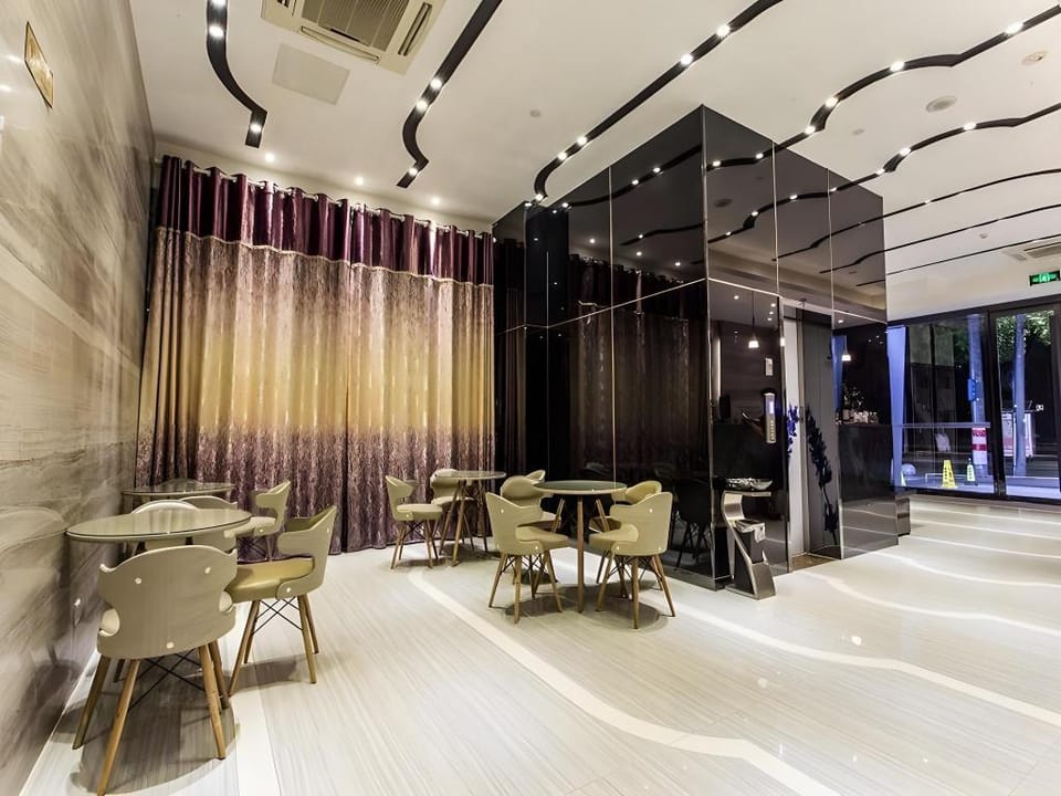 Lavande Hotel Suzhou Liu Garden Hanshan Temple Hotel in Suzhou