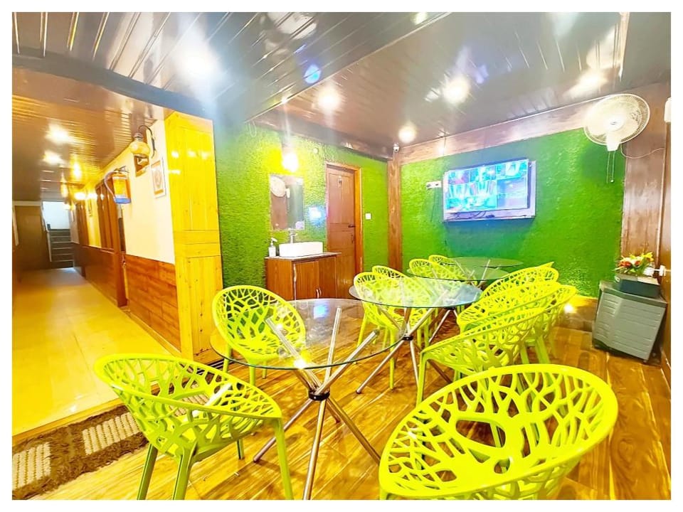 Goroomgo Naini R R Residency Near Mall Road Nainital Hotel in Uttarakhand