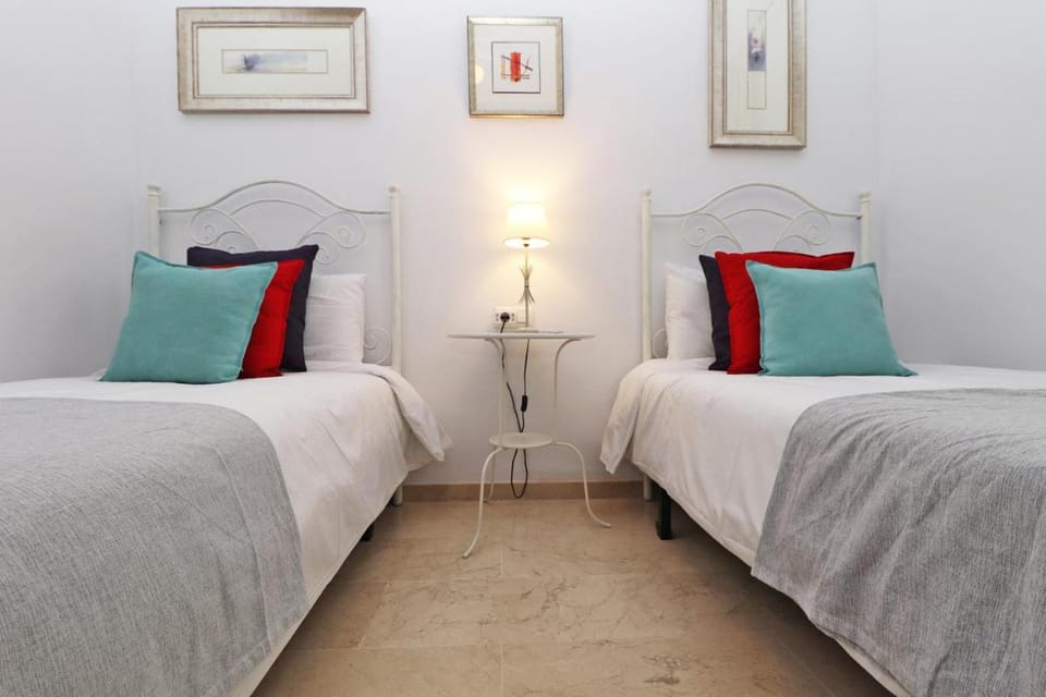 Del Parque Flats San Rafael Apartment in Malaga