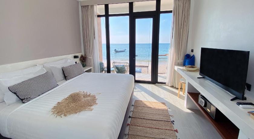 Blue Tao Beach Hotel Hotel in Ko Tao