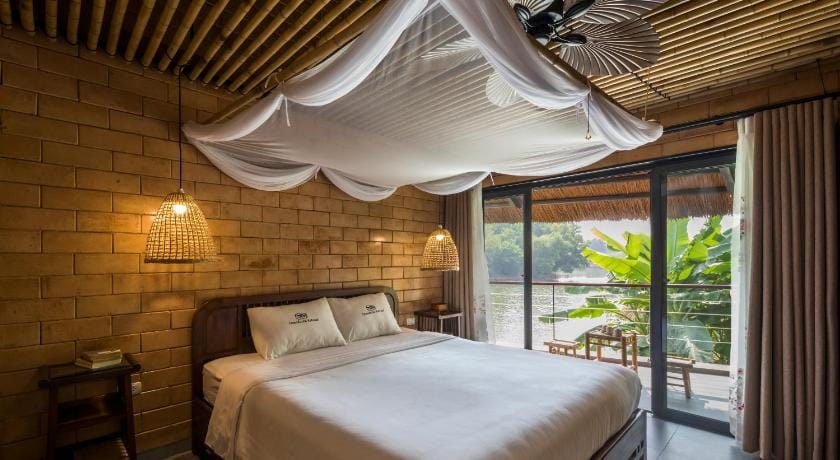 Tomodachi Retreat - Làng Mít Hotel in Laos