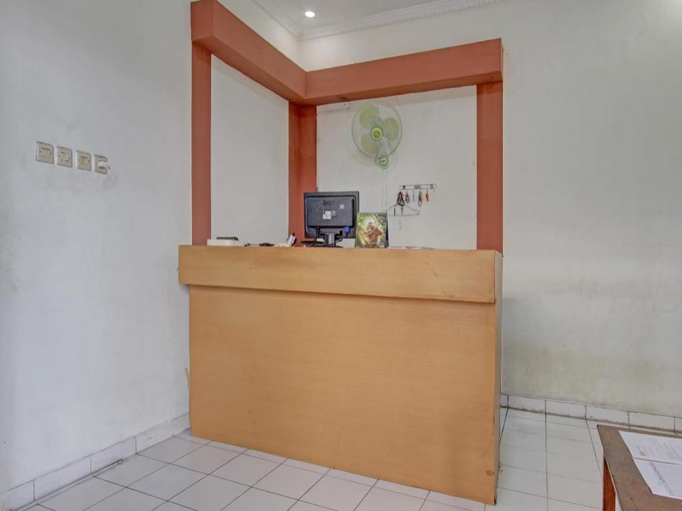 Hotel O Cindelaras B&b Bunk Bed Hotel in Special Region of Yogyakarta