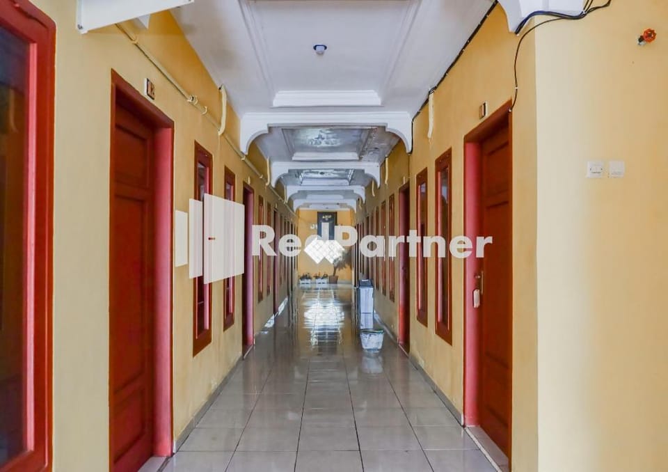 MS Hotel Pangandaran Mitra RedDoorz Hotel in West Java