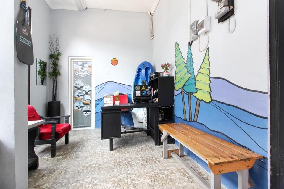 RedDoorz near Graha Saba UGM Bed and Breakfast in Special Region of Yogyakarta