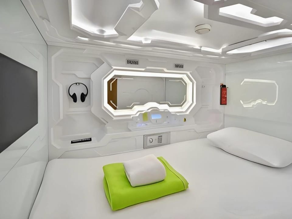 Whiz Capsule Hotel Thamrin Jakarta Hotel in Jakarta