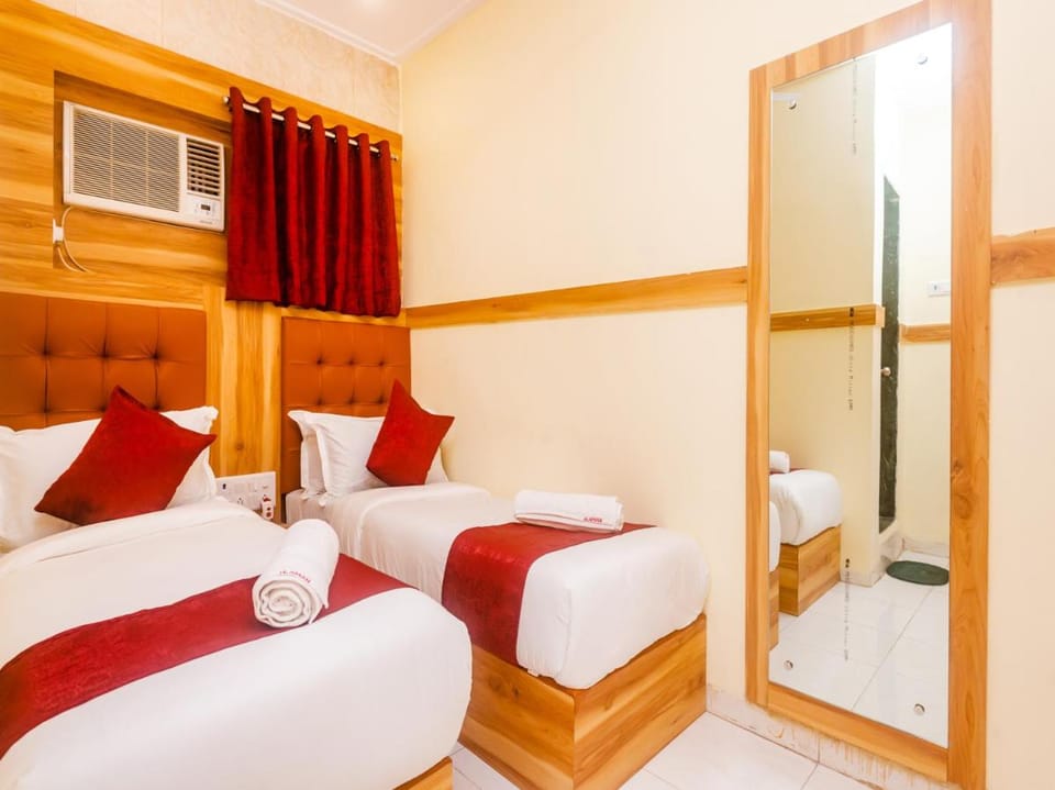 Aman Hotel near CST Hotel in Mumbai