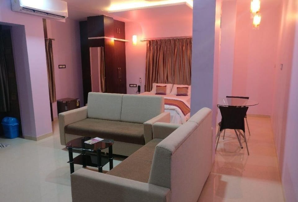 Sai Guest House Hotel in Maharashtra
