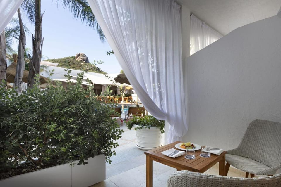 Grand Hotel Cannigione Hotel in Sardinia