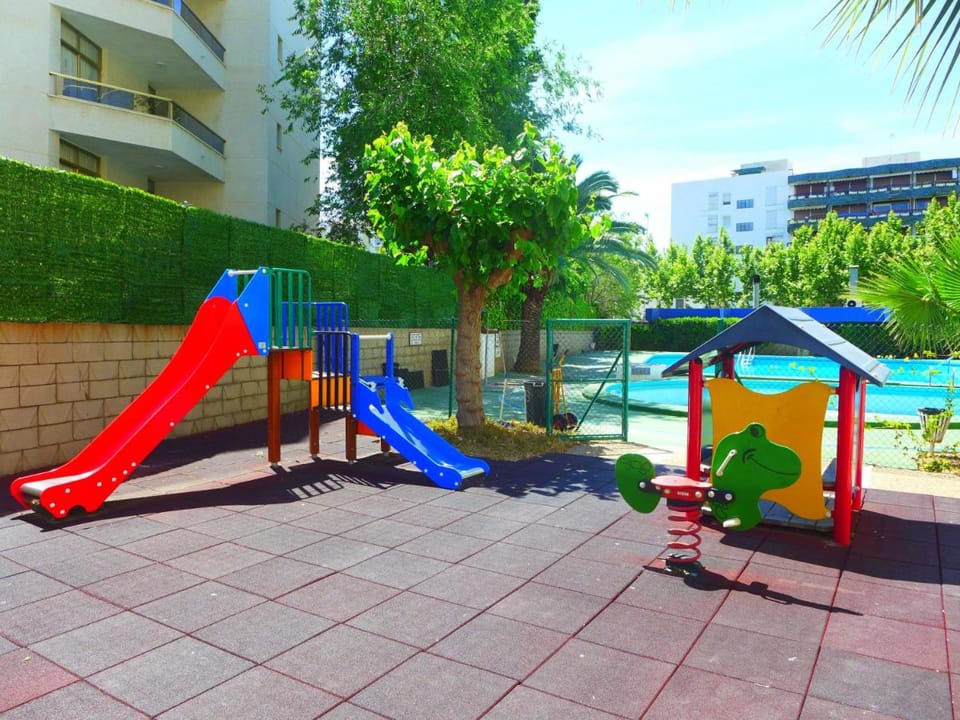 Rentalmar Alboran Family Plus Apartment in Salou