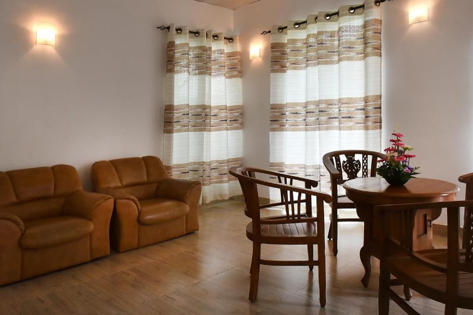 PEAK VIEW REST Apartment in Central Province