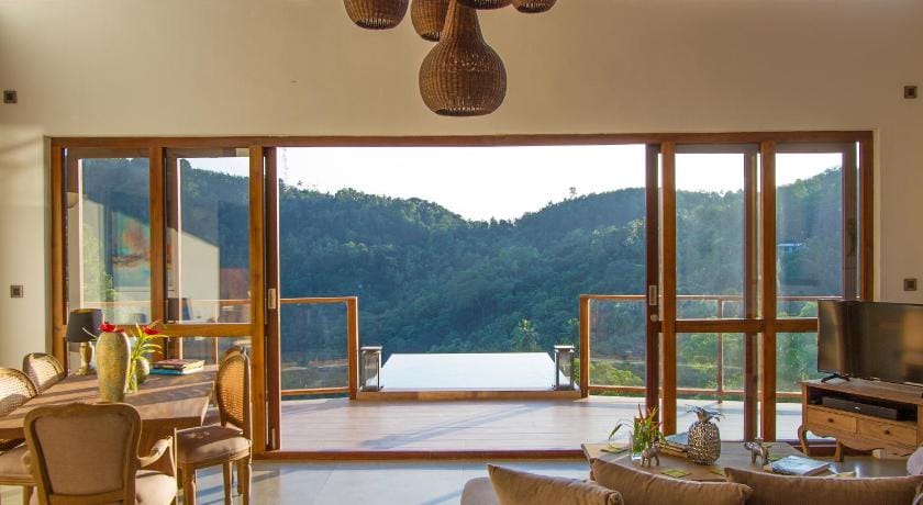 Rosyth Estate House Hotel in Western Province