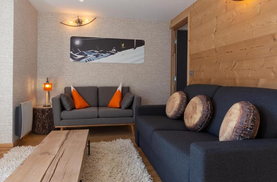 Base Camp Lodge Hotels Hotel in La Plagne-Tarentaise