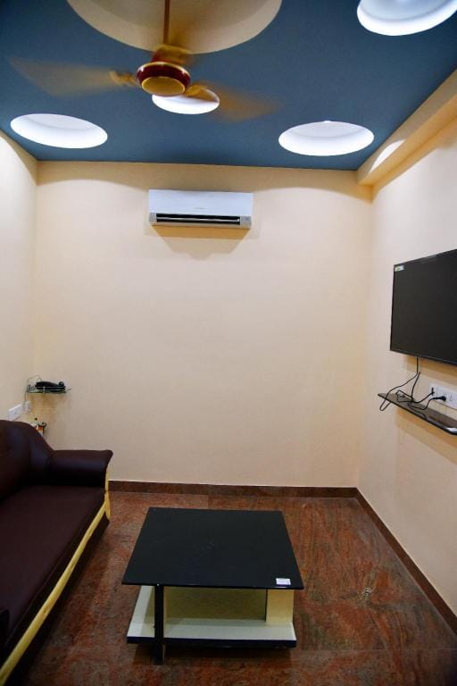 SriThilagavathy Hotel Hotel in Tamil Nadu