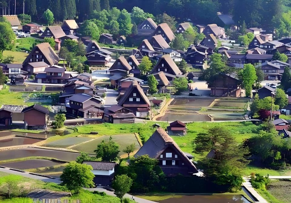 ゲストハウス岐阜羽島心音 Guest House Gifuhashima COCONE Bed and Breakfast in Aichi Prefecture