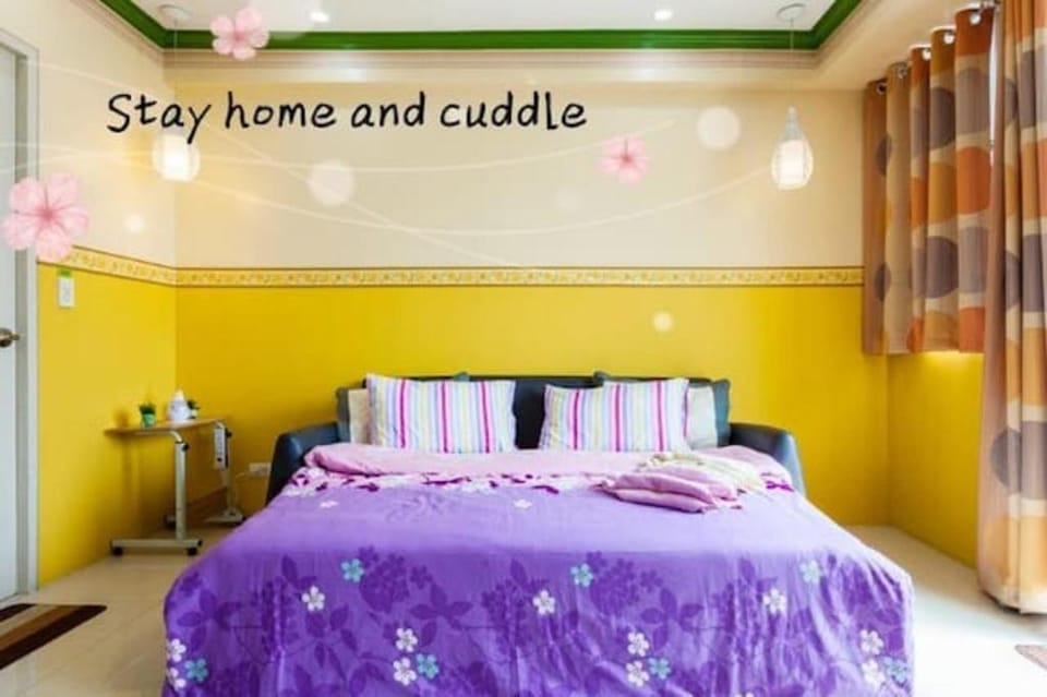 Cozy Layover Condo | 8-min Walk to Terminal 3 Apartment in Pasay